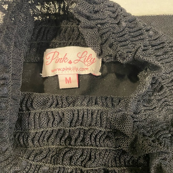 Pink Lily Black Sheer Polka Dot Mesh Sleeve Smocked Mock Neck Top M - Picture 5 of 6